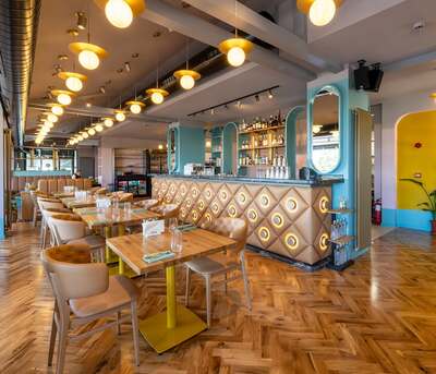 DÒMA restaurant image