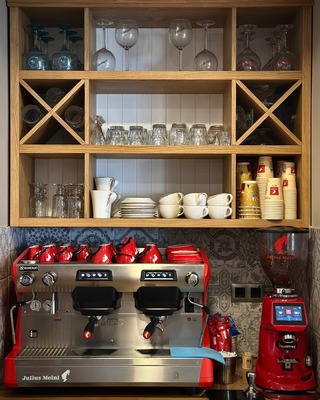Oh-la-la Café