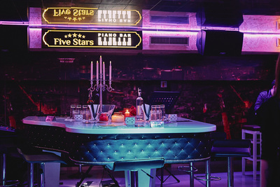 Five Stars Piano Bar image