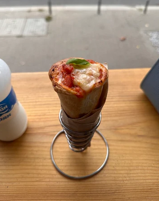 PIZZONI | Original Pizza Cone