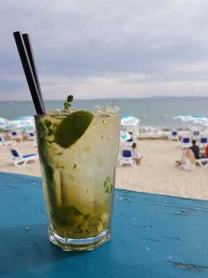 South Beach Bar - Равда